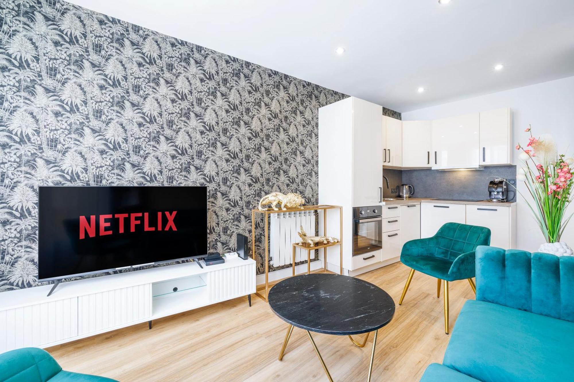 Nice Renting - Offenbach - Luxury Apartment Fully Equipped Center Bagian luar foto